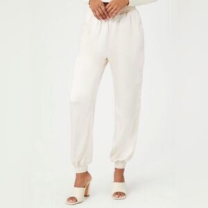 Gianni Bini white satin star struck joggers size small NWT
